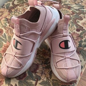 Champion Women's XG Reveal Sneakers in the Hush Pink colorway size 10